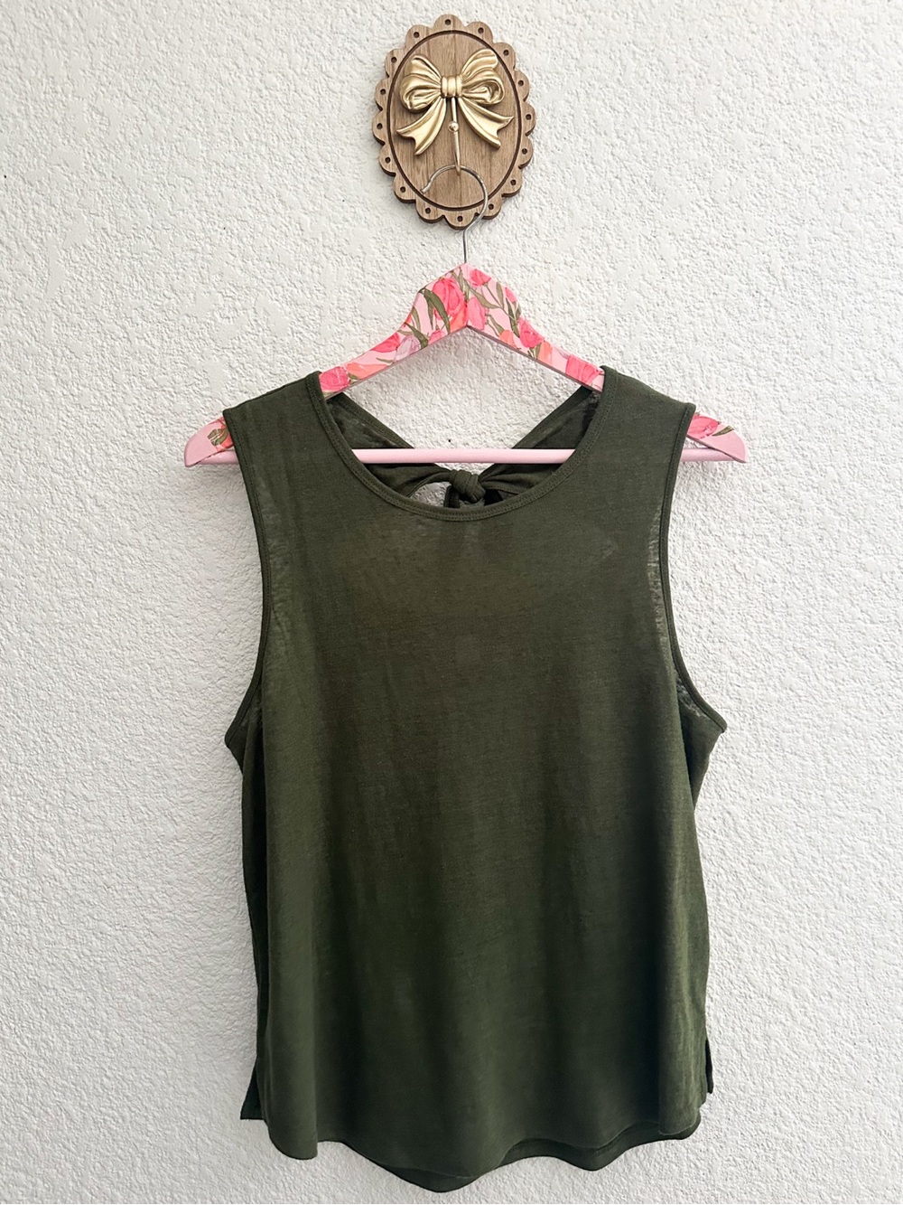 Old Navy Olive Green Tie-Back Sleeveless Tank Top